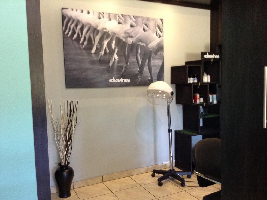 12 On Vaal Drive Guesthouse Vanderbijlpark Dış mekan fotoğraf