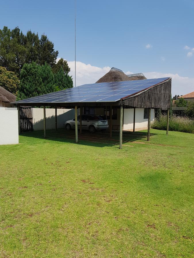 12 On Vaal Drive Guesthouse Vanderbijlpark Dış mekan fotoğraf